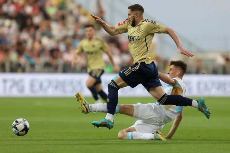 'Dečki u crnom' napravili &scaron;ou na Rujevici: Boysi opet nosili Dinamo prema pobjedi