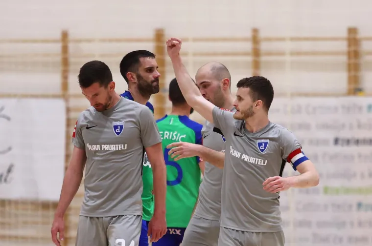 Futsal Dinamo slavio u Omi&scaron;u i izjednačio u finalu doigravanja
