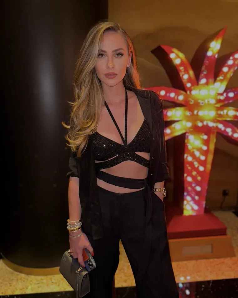 Odlučio ju je povrijediti, a onda mu je zamamna Ruskinja poslala odgovor kakvom se nije nadao