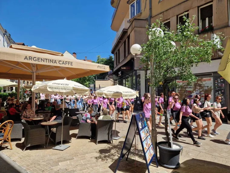 Gori u Dubrovniku! Maturanti zapalili gume ispred škola: Pogledajte kako se slavi i pije diljem Hrvatske