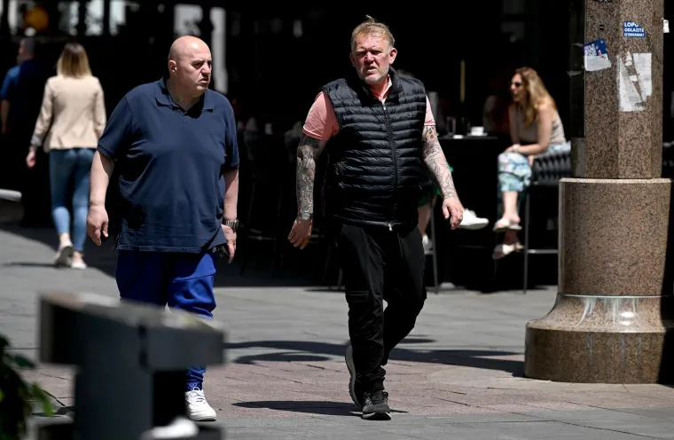 Legendarni hrvatski reprezentativac ulovljen u &scaron;etnji gradom: Izgleda da je uspio izbjeći ludovanje maturanata