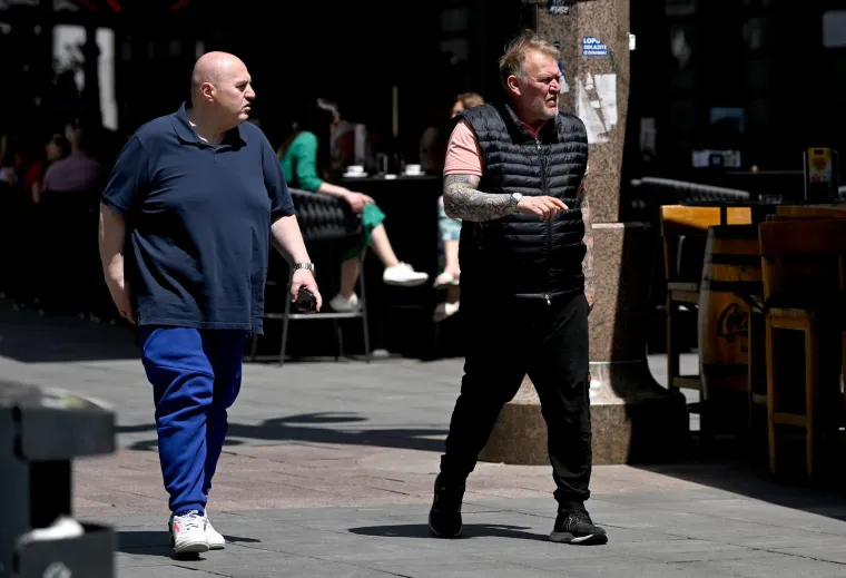 Legendarni hrvatski reprezentativac ulovljen u &scaron;etnji gradom: Izgleda da je uspio izbjeći ludovanje maturanata