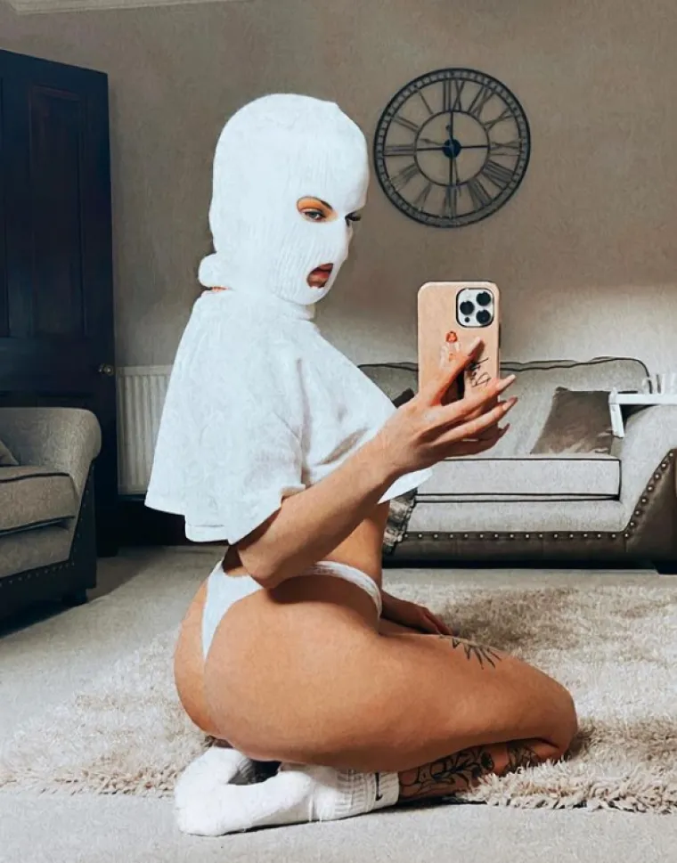 "Odmorit ću se par mjeseci od života sponzoru&scaron;e", priznala je Nova.