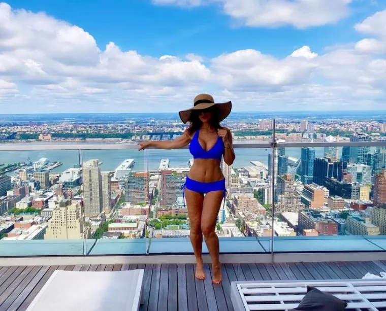 Zatim mu je dodala: "A onda nekako pokvari&scaron; svoja očekivanja sa ženama koje gleda&scaron; jer one koje sretne&scaron; u stvarnom životu nikada neće tako izgledati."
