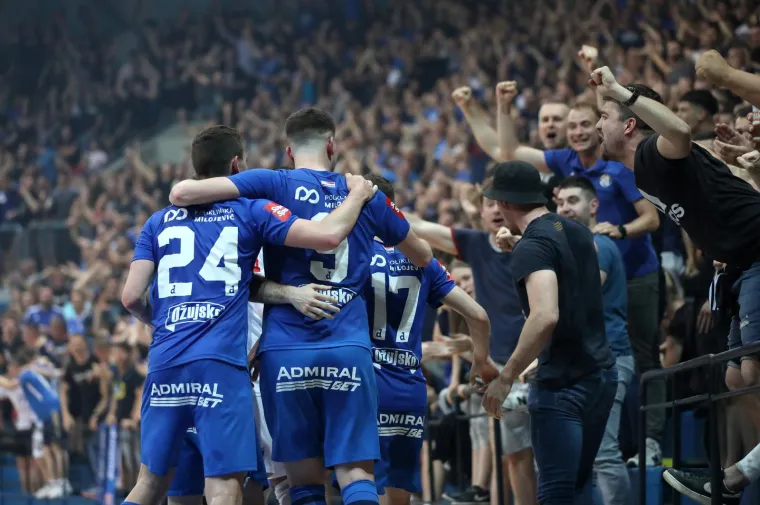 O ovome što su priredili Boysi u Draženovom domu još će se dugo pričati: 'Ajme meni nije mi dobro, zabili smo šest komada...'