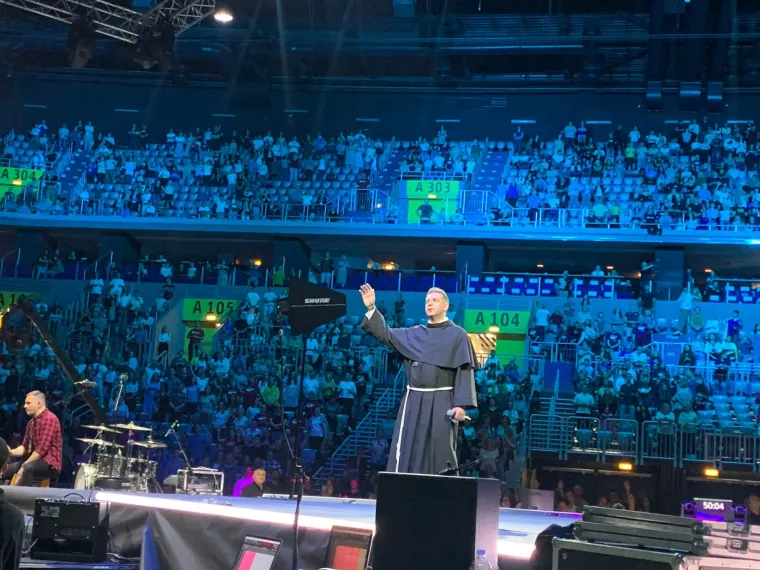 'Progledaj srcem' rasprodao zagrebačku Arenu: Oko 17 tisuća vjernika na duhovno-glazbenom spektaklu