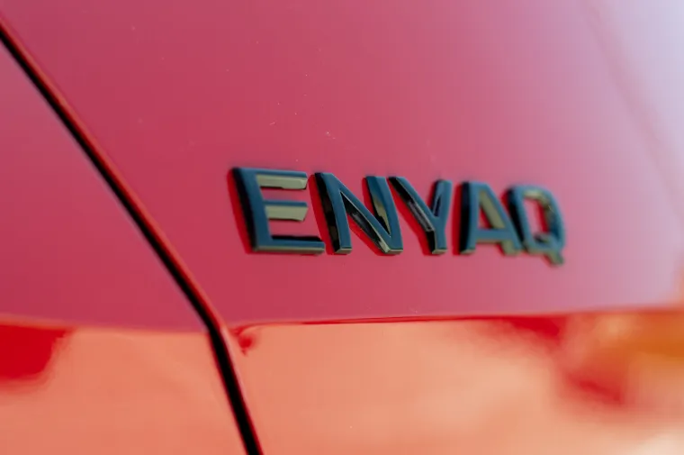 Pogled izbliza: Evo kako izgleda Škoda Enyaq, sjajni električni SUV koji svojim izgledom mami uzdahe diljem svijeta
