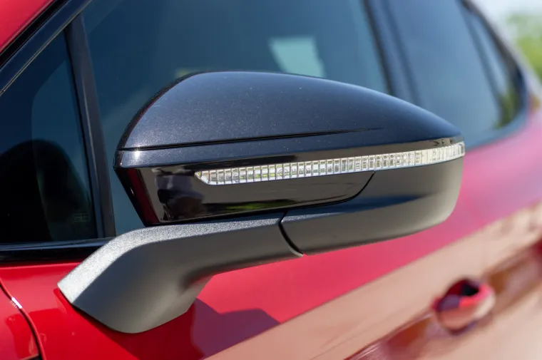 Pogled izbliza: Evo kako izgleda Škoda Enyaq, sjajni električni SUV koji svojim izgledom mami uzdahe diljem svijeta