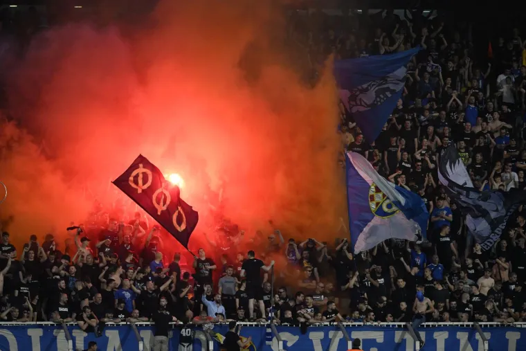 Bad Blue Boysi 'zapalili' Maksimir na zavr&scaron;nici sezone protiv Gorice, pogledajte spektakularne prizore