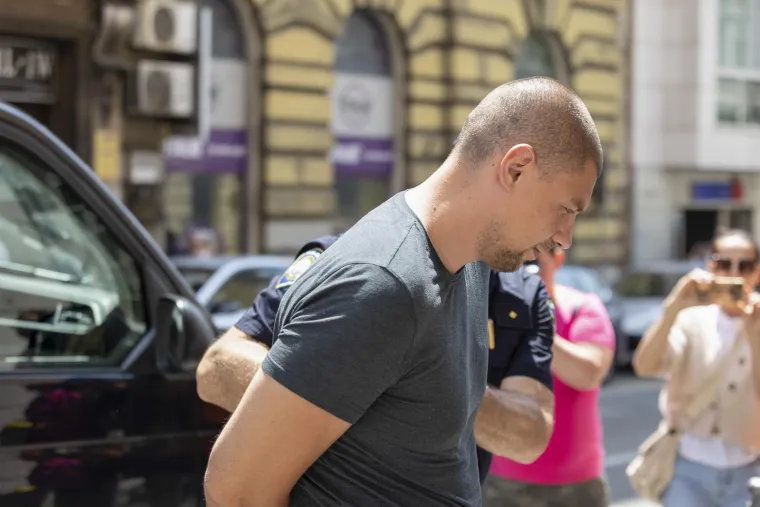 Ovo su tipovi osumnjičeni za postavljanje bombi u Rijeci, priveli su ih na ispitivanje: 'Tražili su milijune'