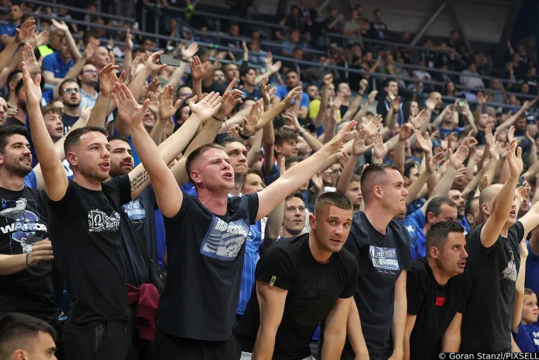 Klub koji su osnovali BBB- i osvojio povijesnu titulu prvaka Hrvatske, poznata lica su bila na tribinama