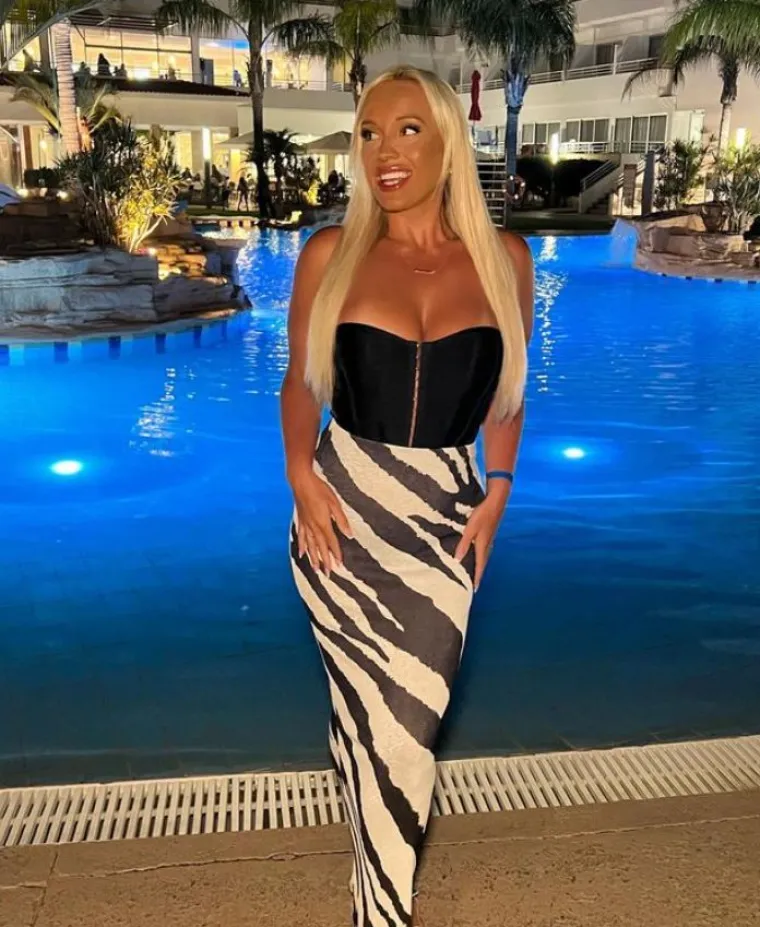 Zaručnik ju je ostavio zbog težine, a dvije godine poslije - postala je miss: Njezina priča tjera suze na oči