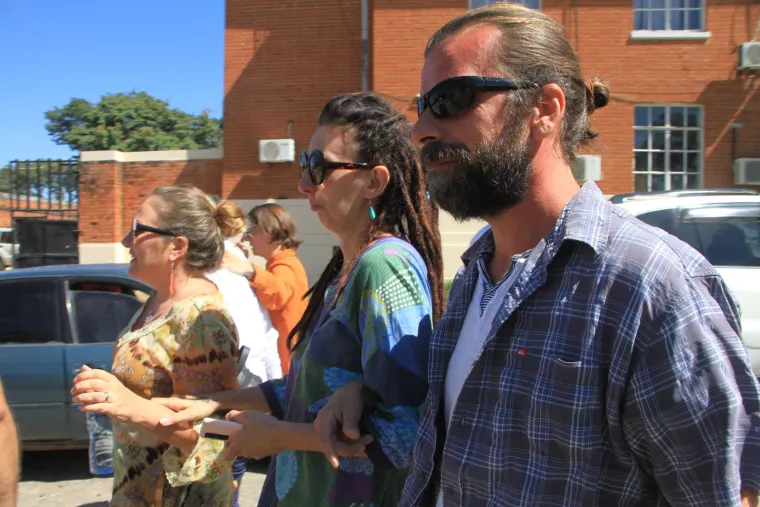 Pojavile se prve snimke: Pogledajte sretna lica Hrvata nakon oslobađajuće presude u Zambiji