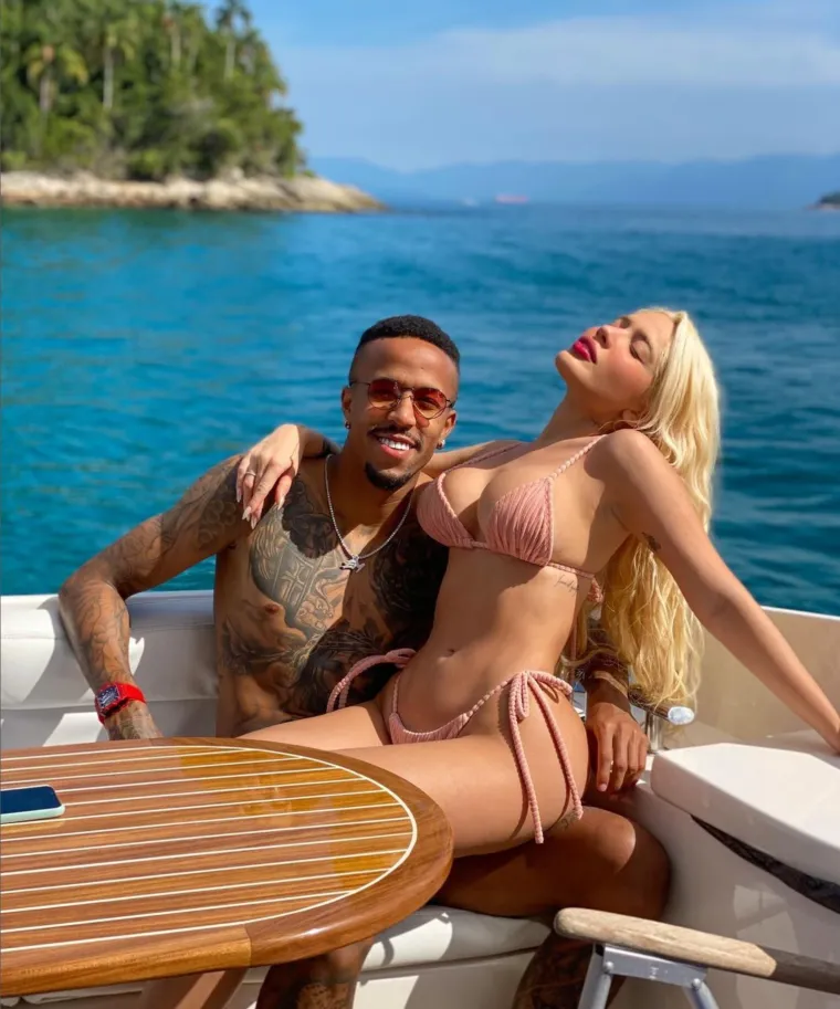 Biv&scaron;a djevojka se zvijezdi Reala osvećujem goli&scaron;avim fotografijama: 'Osmo svjetsko čudo...'