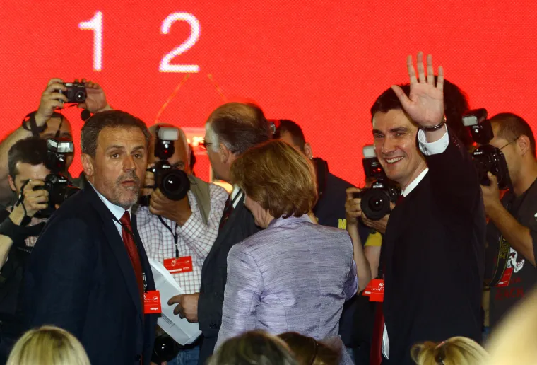 Mlad, vitak i nadobudan: Prije 16 godina Zoran Milanović postao je &scaron;ef SDP-a. Ovako se slavila pobjeda