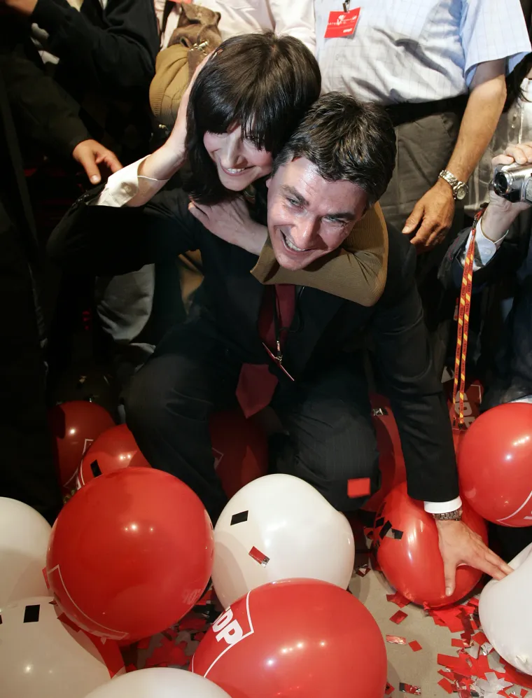 Mlad, vitak i nadobudan: Prije 16 godina Zoran Milanović postao je &scaron;ef SDP-a. Ovako se slavila pobjeda