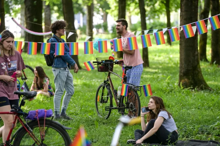 Pogledajte kako je protekao 'Pride ride' u Zagrebu: Sudionicima su se pridružili Boris Jokić i Maja Sever
