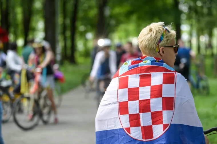 Pogledajte kako je protekao 'Pride ride' u Zagrebu: Sudionicima su se pridružili Boris Jokić i Maja Sever