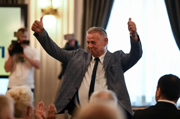 Sve aktivniji u politici: Na osnivačkom saboru Socijaldemokrata pojavilo se jedno poznato sportsko lice