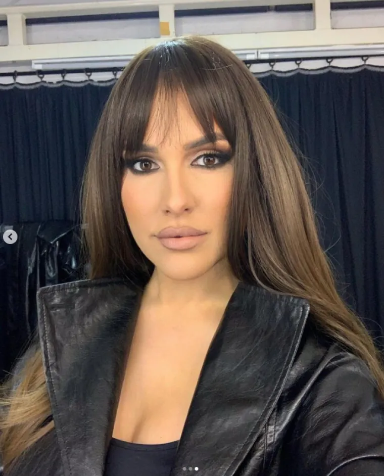 Lanu Jurčević prozvali su da je 'debela': Pa, pogledajte je u ovoj haljini! Nagla&scaron;ena je svaka oblina i izgleda kao milijun dolara