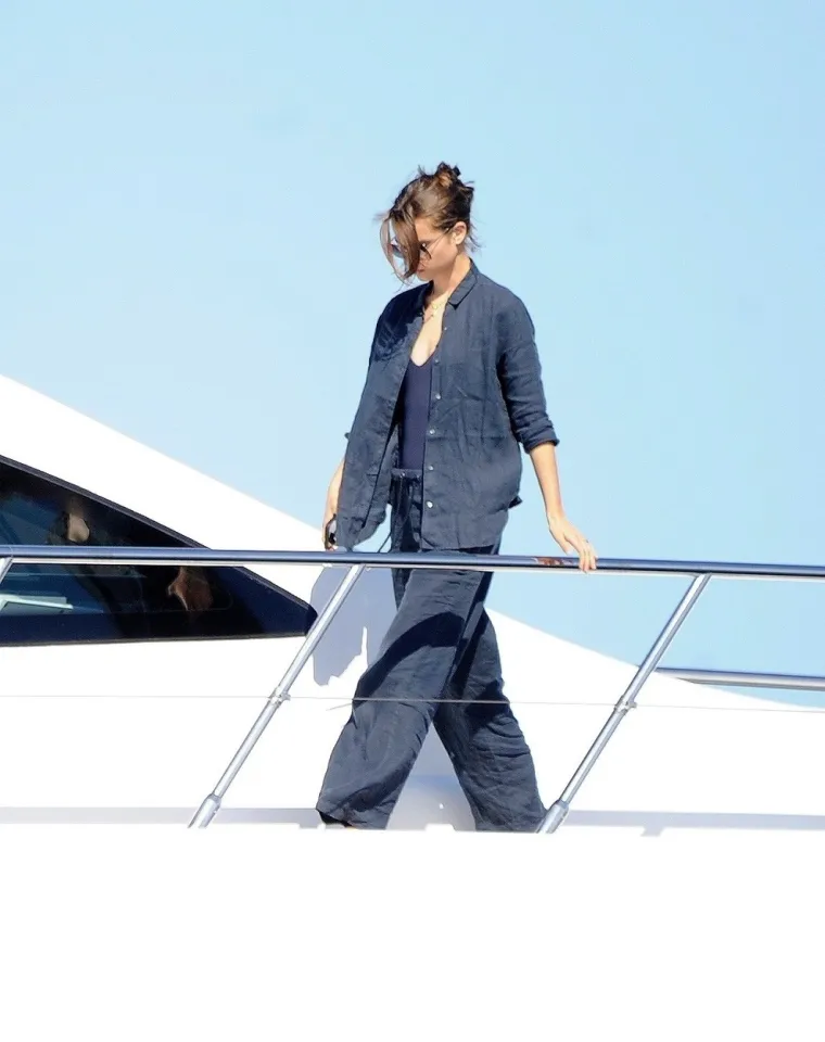 Leonardo DiCaprio uhvaćen s novom 26 godina mlađom curom? 'Izgleda da je ovisan...'