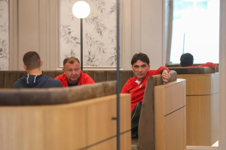 Na okupljanju Vatrenih bio i neočekivani 'gost': Potez Ivanušeca, Belje i ekipe pamtit će cijeli život