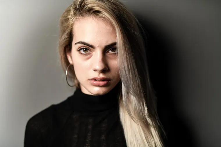 &apos;Tara i ja upoznali smo se 2019. godine za vrijeme Sarajevo Film Festivala i onda smo zajedno bili na Akademiji. Kod Tare me prvo, naravno, privukla ljepota, a onda kasnije kad sam je upoznao, kad sam vidio koliko je dobra i jednostavna, jackpot’, ispričao je, a Tara je otkrila po čemu je shvatila da je Faris onaj pravi.

