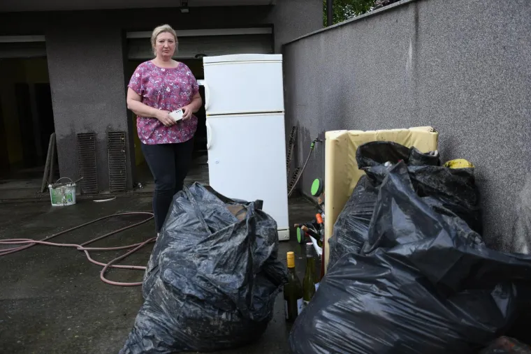 Jadni ljudi u Kutini, pogledajte kako su im bujice poharale grad: Ceste su polomljene, podrumi uništeni...