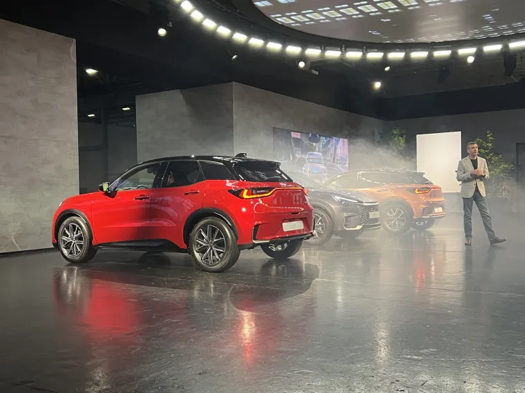 Lexus je predstavio svoj novi model: Pogledajte kako izgleda crossover s kojim se planiraju probiti na europsko tržište