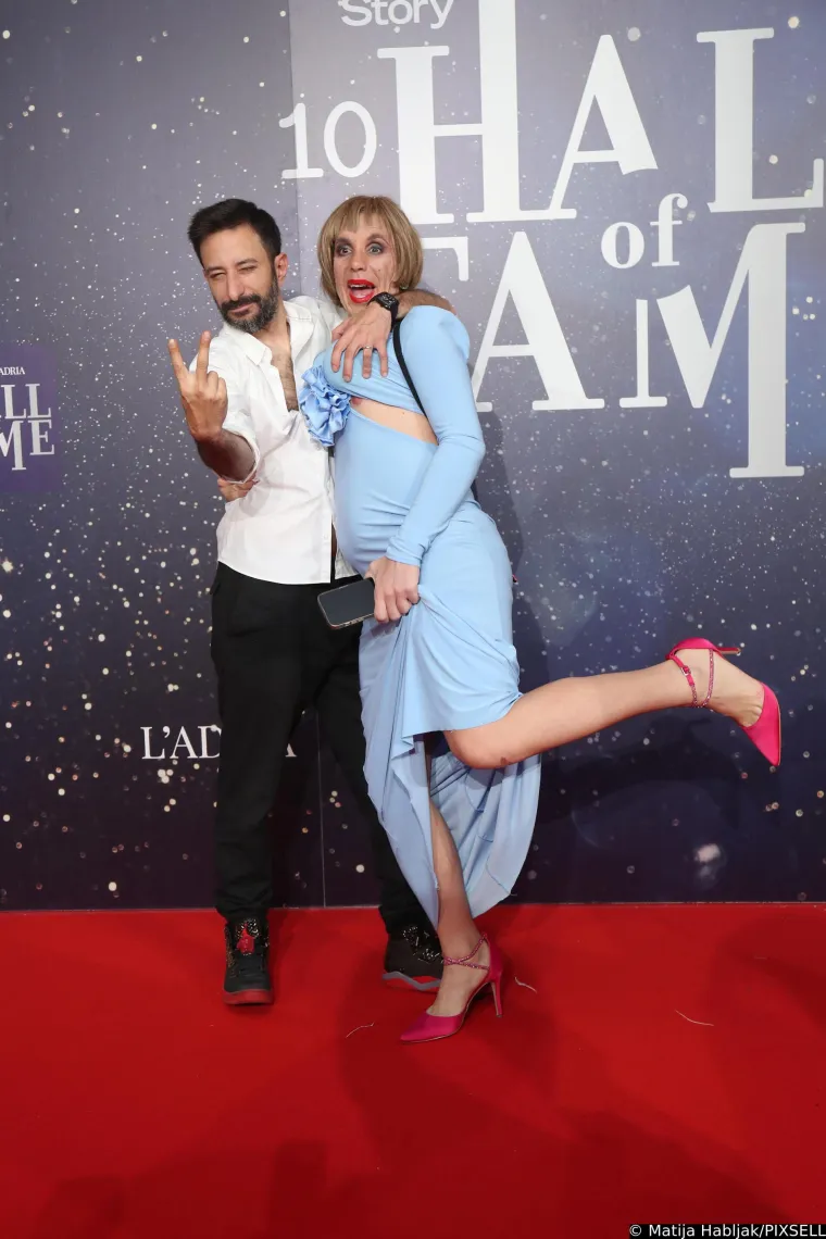 Lille, Nives, Žanamari, Domenica... Ludilo od haljina na crvenom tepihu, ali guza Elle Dvornik s razlogom je top tema