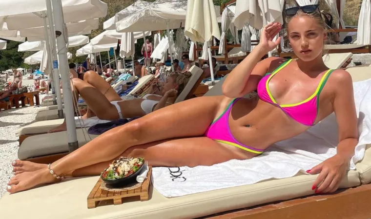 Pa niste je valjda zaboravili, zanosna hrvatska sporta&scaron;ica 'zavodi' fotkom s plaže: 'Apsolutno savr&scaron;ena'