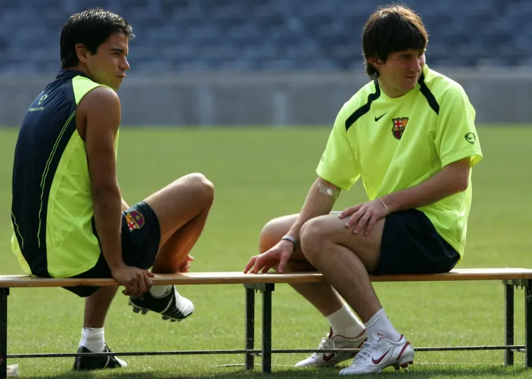 Vratimo se u prošlost kad je Messi bio klinac: Ronaldinho je prije 19 godina šokirao Bryanta