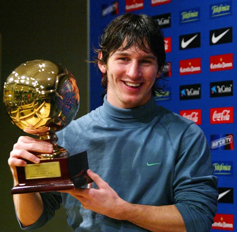 Vratimo se u prošlost kad je Messi bio klinac: Ronaldinho je prije 19 godina šokirao Bryanta