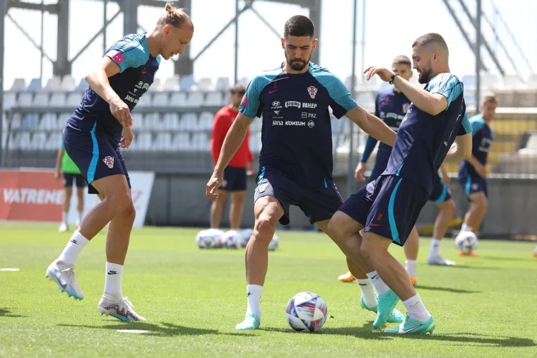 Vatreni uoči puta za Nizozemsku morali mijenjati prvotni plan