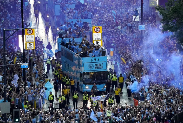 Manchester City proslavio povijesni uspjeh: Haaland, Guardiola i ekipa se potpuno raspojasali, ovakve ih jo&scaron; nikada niste vidjeli