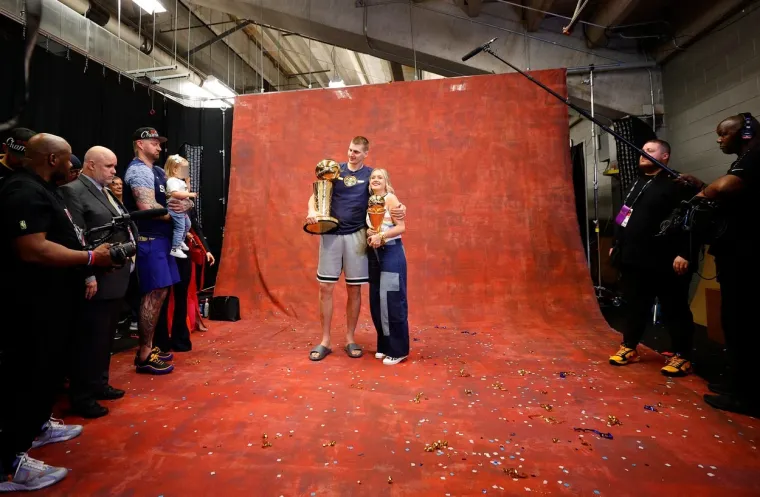 Natalija je s Jokićem od srednje &scaron;kole, a u SAD je stigla prije Nikole: Žive u stanu s njegova dva brata