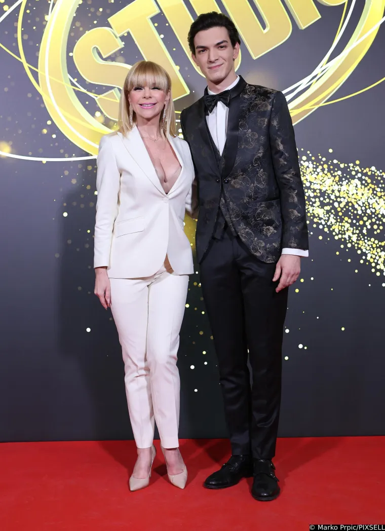 Mila Elegović prestala je stariti? Ključ njezinog mladenačkog looka nije tajna: Ovako se mijenjala kroz godine