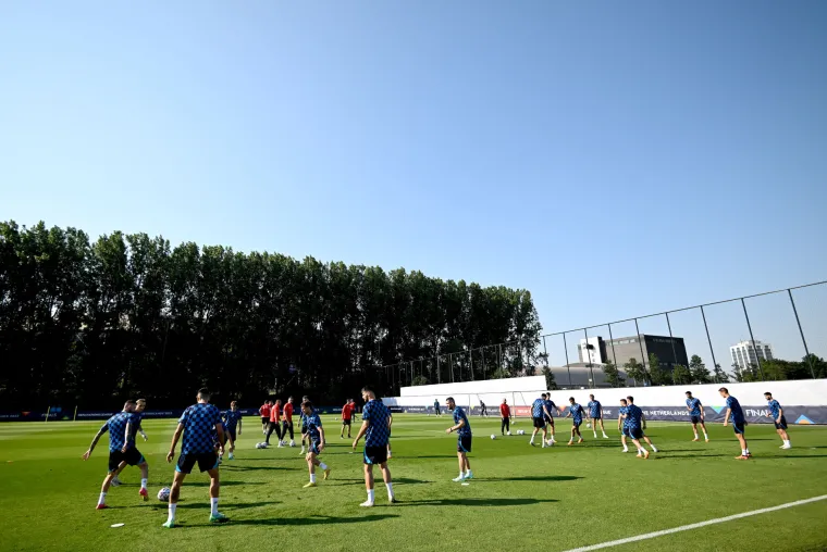 Vatreni odradili posljednji trening prije polufinala: Neobičan detalj na tijelu Luke Modrića ukrao pažnju, evo o čemu je riječ