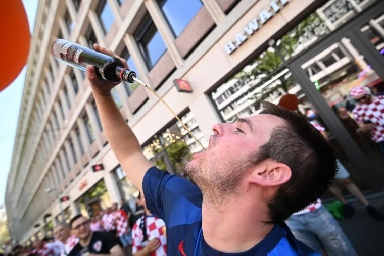 Kakva atmosfera na ulicama Rotterdama! Hrvati napravili svoju fan zonu, stigao i srebrni olimpijac