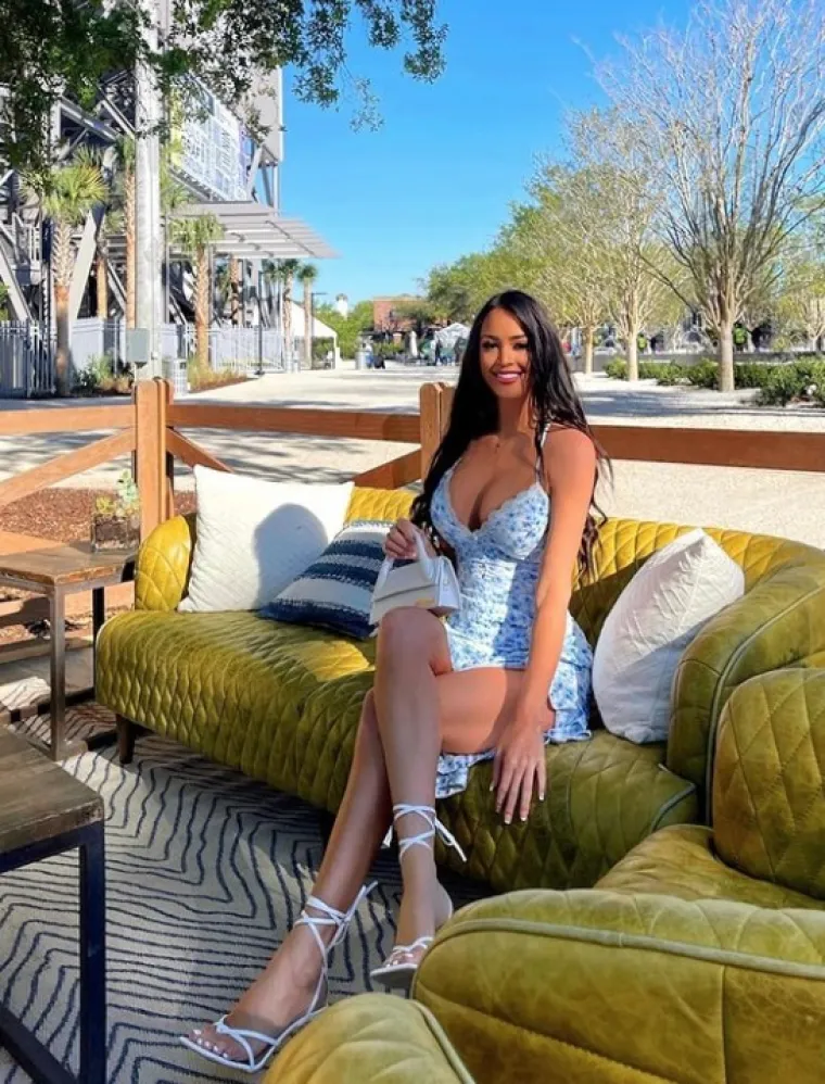 Vruća tenisačica 'masno' je platila grudi, a uzor joj je ljepotica hrvatskih korijena: 'Osim veličine, sve je dobro'