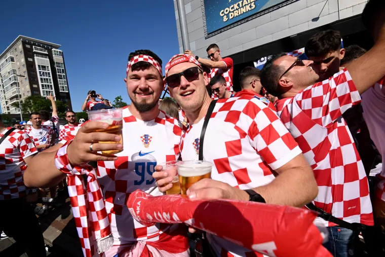 Invazija kockica na Rotterdam: 'Pokazat ćemo Nizozemcima &scaron;to je prava atmosfera'