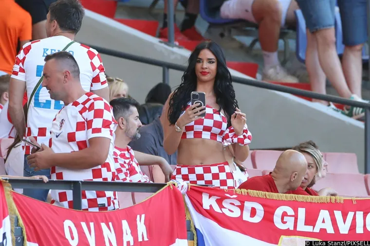 Ivanin seksepil mijenja zakone fizike: &Scaron;to se dogodilo tribinama? Knoll je ispala savr&scaron;eno, ali sjedala su 'fasovala'