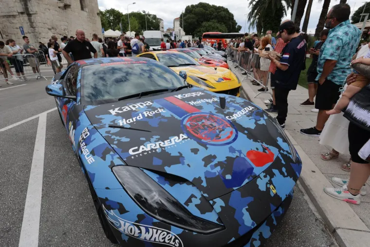 Najskuplji i najekskluzivniji cestovni reli na svijetu stigao je Split: Jurilice se parkirale na Rivi