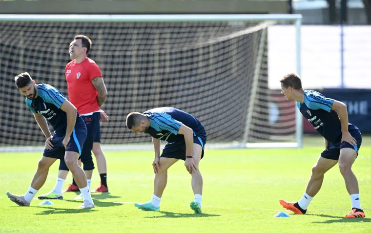 Ma vidi ti to tko se ukazao na treningu Vatrenih u Nizozemskoj: Oku fotoreportera to nije promaknulo