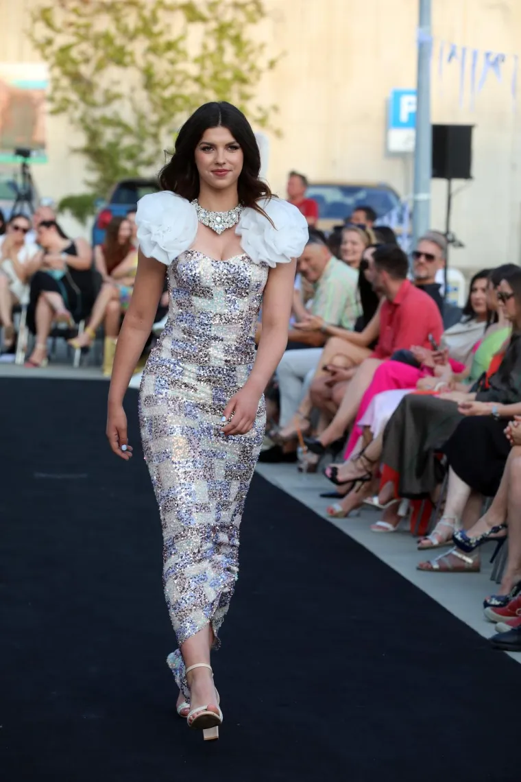 Ne zna se koja je ljep&scaron;a i zanosnija: Pogledajte ove prekrasne žene, ponos jedne na&scaron;e županije!