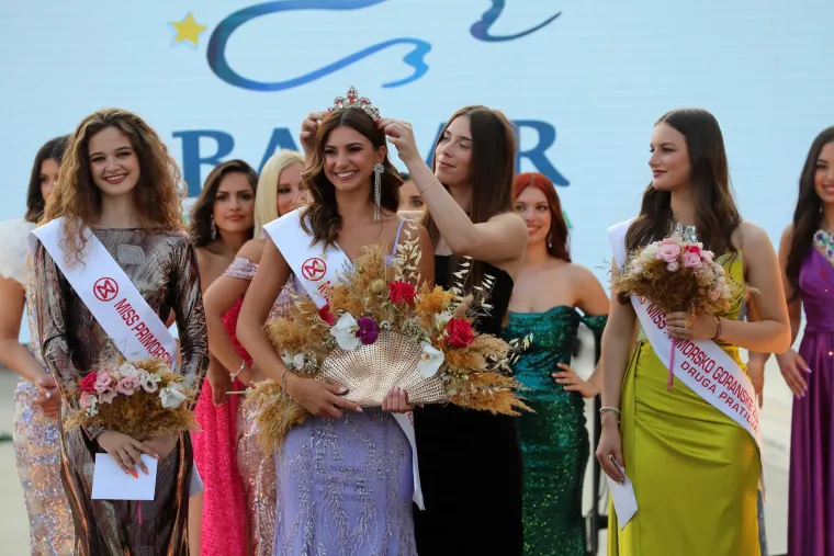 Ne zna se koja je ljep&scaron;a i zanosnija: Pogledajte ove prekrasne žene, ponos jedne na&scaron;e županije!