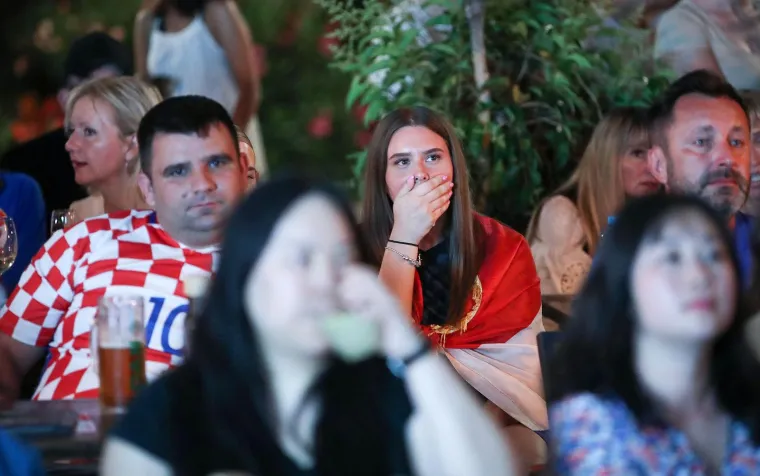 Grizli se nokti, čupala kosa... Ovo je atmosfera na ulicama diljem Hrvatske za vrijeme napete utakmice finala Lige nacija