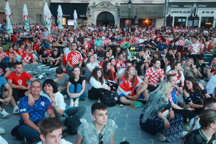 Grizli se nokti, čupala kosa... Ovo je atmosfera na ulicama diljem Hrvatske za vrijeme napete utakmice finala Lige nacija