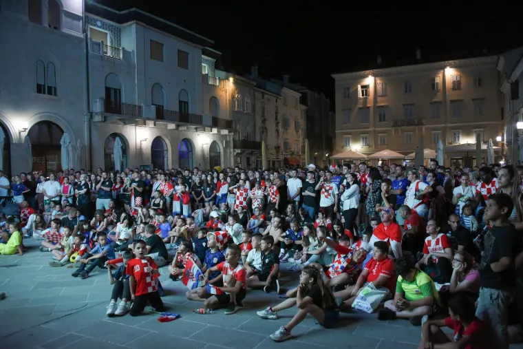 Grizli se nokti, čupala kosa... Ovo je atmosfera na ulicama diljem Hrvatske za vrijeme napete utakmice finala Lige nacija