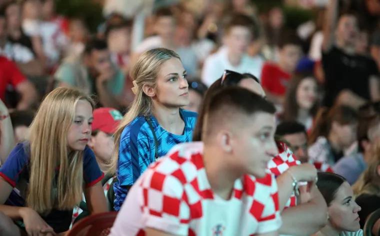 Grizli se nokti, čupala kosa... Ovo je atmosfera na ulicama diljem Hrvatske za vrijeme napete utakmice finala Lige nacija